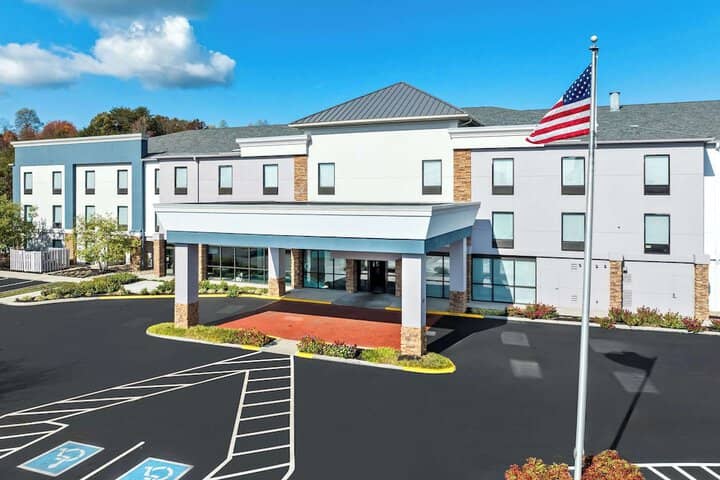 Hotel 40 of 45