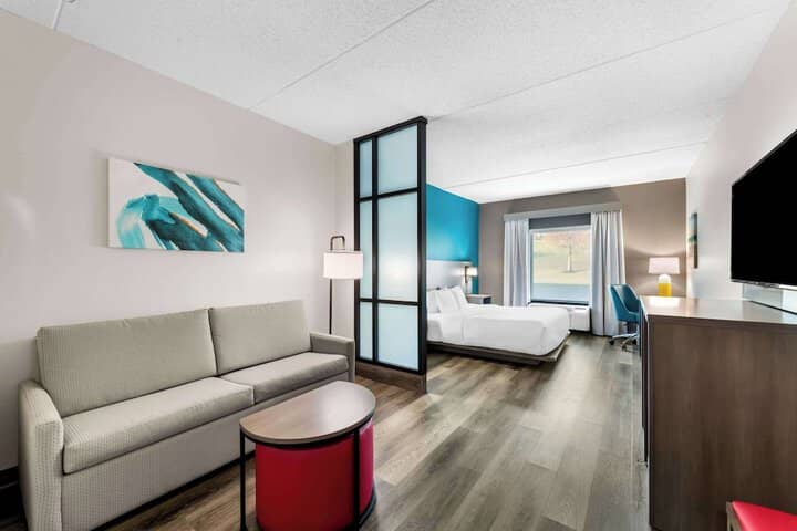 Room 15 of 45