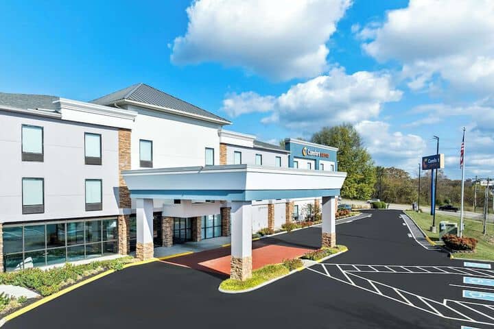 Hotel 43 of 45