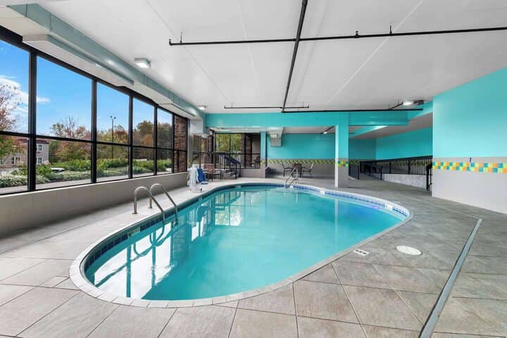 Pool 18 of 45